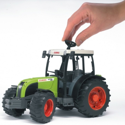 U0882540_7big Спецтехніка Bruder Трактор Claas Nectis 267F (02110)