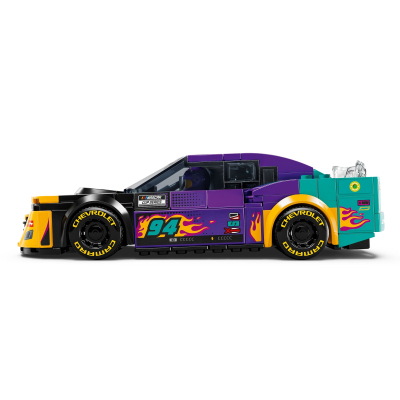 Конструктор LEGO Speed Champions NASCAR Next Gen Chevrolet Camaro ZL1, 328 деталей (76935)