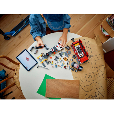 Конструктор LEGO City Звалище з автомобілями (60472)