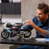 Конструктор LEGO Technic BMW M 1000 RR (42130)