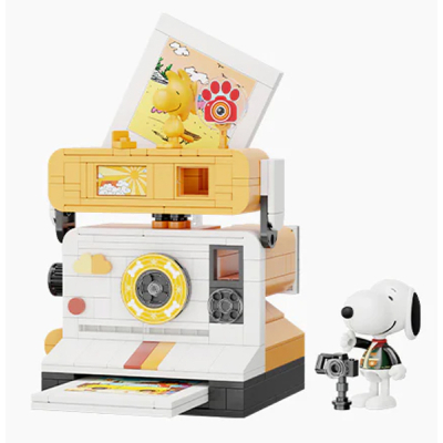 U1062324_big Конструктор Pantasy Snoopy Камера (86915)