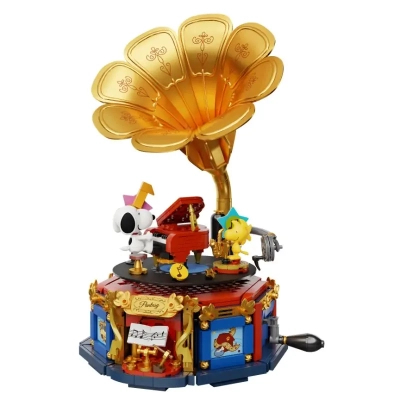 U1062326_big Конструктор Pantasy Snoopy Фонограф (86911)