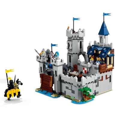 Конструктор LEGO Creator Середньовічний замок із лицарем на коні (31168)