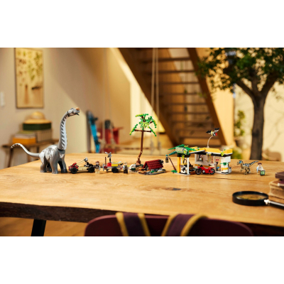 Конструктор LEGO Jurassic World Місія з відстеження раптора і титанозавра (76973)