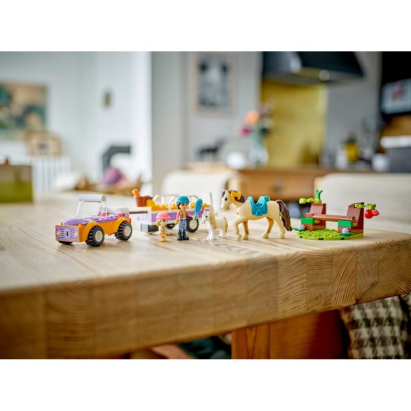 Конструктор LEGO Friends Причіп для коня й поні 105 деталей (42634)