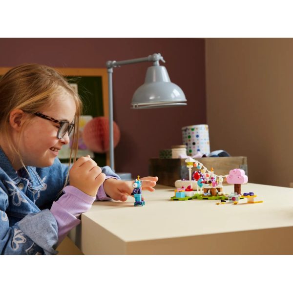Конструктор LEGO Animal Crossing Вечірка з нагоди дня народження Julian 170 деталей (77046)