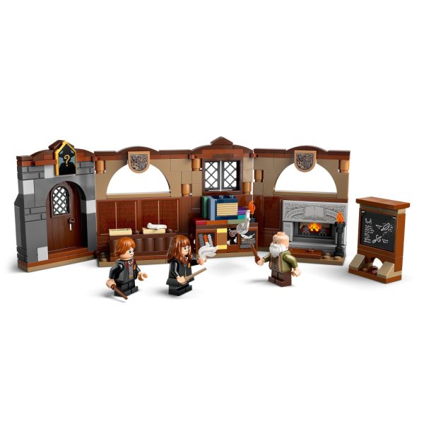 U1004009_3main Конструктор LEGO Harry Potter Замок Гоґвортс: урок чарів (76442)