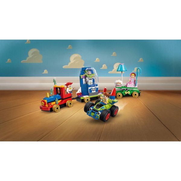 U1058151_11main Конструктор LEGO Disney та Pixar Святкування з Історії іграшок: поїзд та авто для гонок (43264)