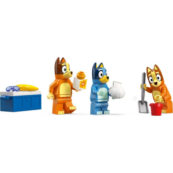 U1084475_4main Конструктор LEGO Bluey Пляж і сімейна поїздка на автомобілі Блуї (11202)