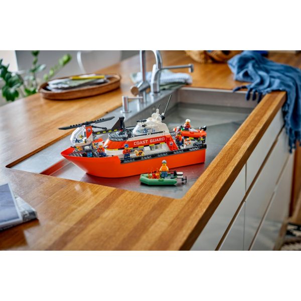 U1134421_11main Конструктор LEGO City Рятувальний катер і гелікоптер берегової охорони (60504)