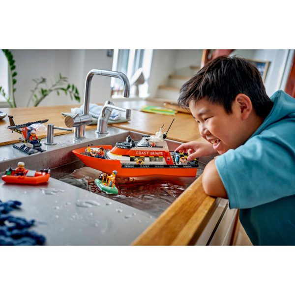 U1134421_9main Конструктор LEGO City Рятувальний катер і гелікоптер берегової охорони (60504)