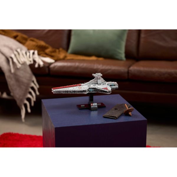 U1134504_10main Конструктор LEGO Star Wars Зоряний крейсер класу «Венатор» (75441-)