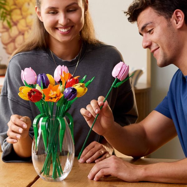 Конструктор LEGO Botanicals Букет тюльпанів (11501)