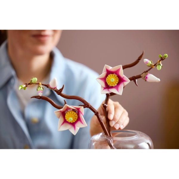 U1148358_11main Конструктор LEGO Botanicals Magnolia Branches (11510)