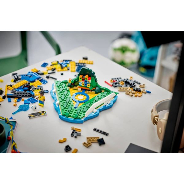 U1168003_9main Конструктор LEGO Editions Football Вінісіус Жуніор — найкращі моменти футбольних матчів (43027)